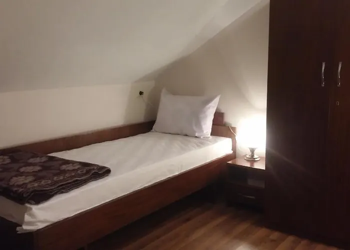 Guest house дом бакалски-кмета Narechenski Bani