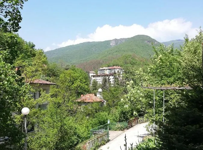 Guest house дом бакалски-кмета 3*